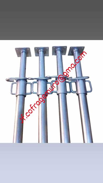 Prumos e cofragem pilares