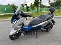 Skuter Honda Forza 125 ccm,  prawo jazdy B lub A1.
