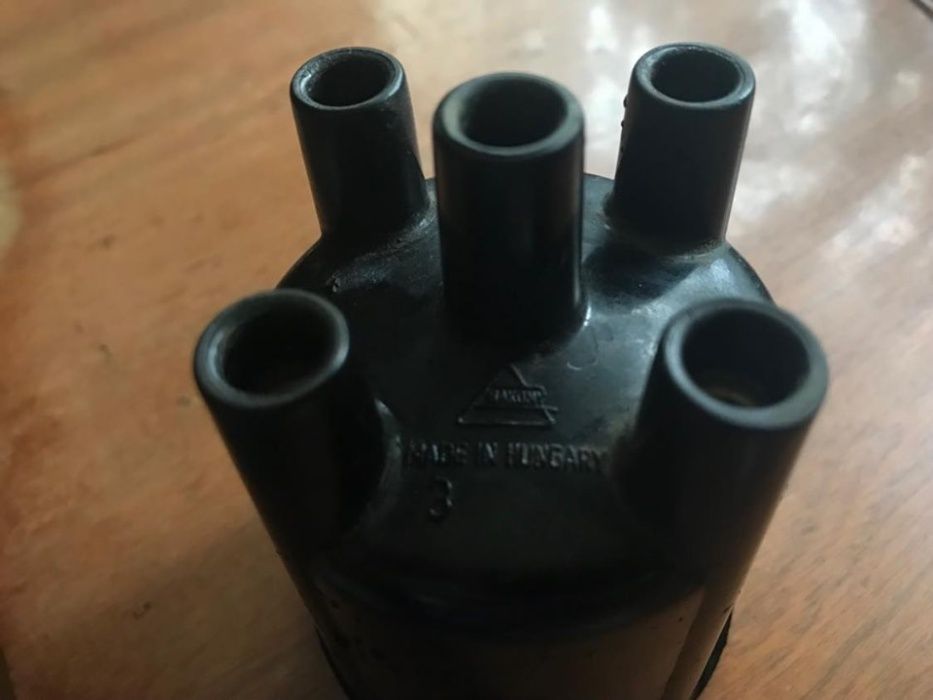 Кришка трамблера ВАЗ 2101 2102 2103 2104 2105 2106 2107