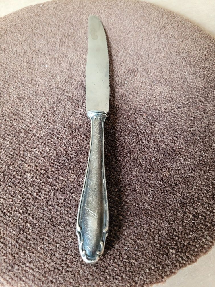 Nóż z posrebrzaną rączką Gowe Vintage