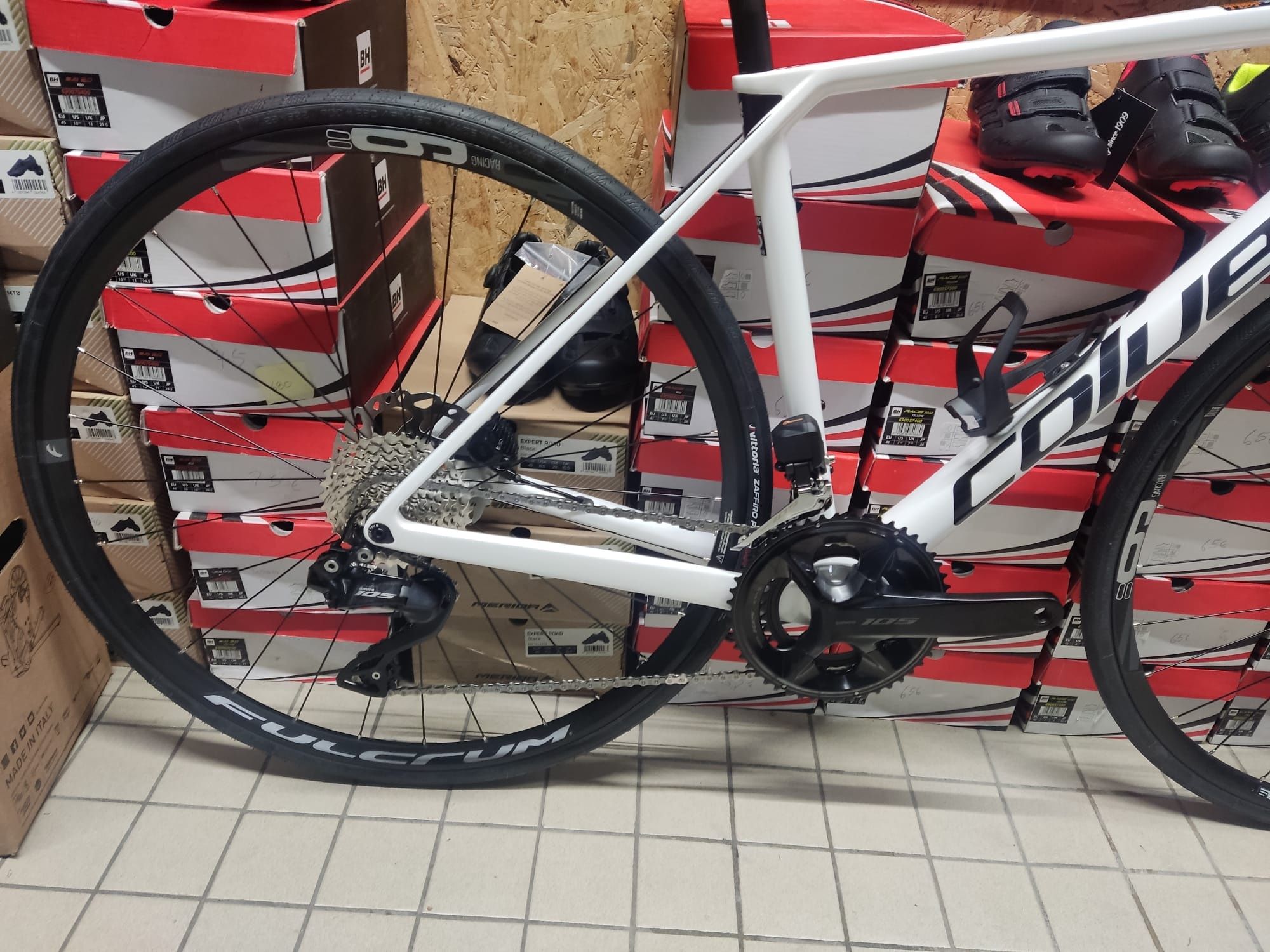 Bicicleta de disco grupo eletrico nova