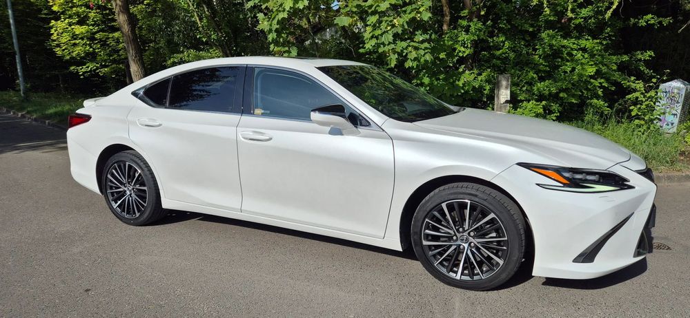 Lexus ES LEXUS ES 300H Prestige, salon Polska