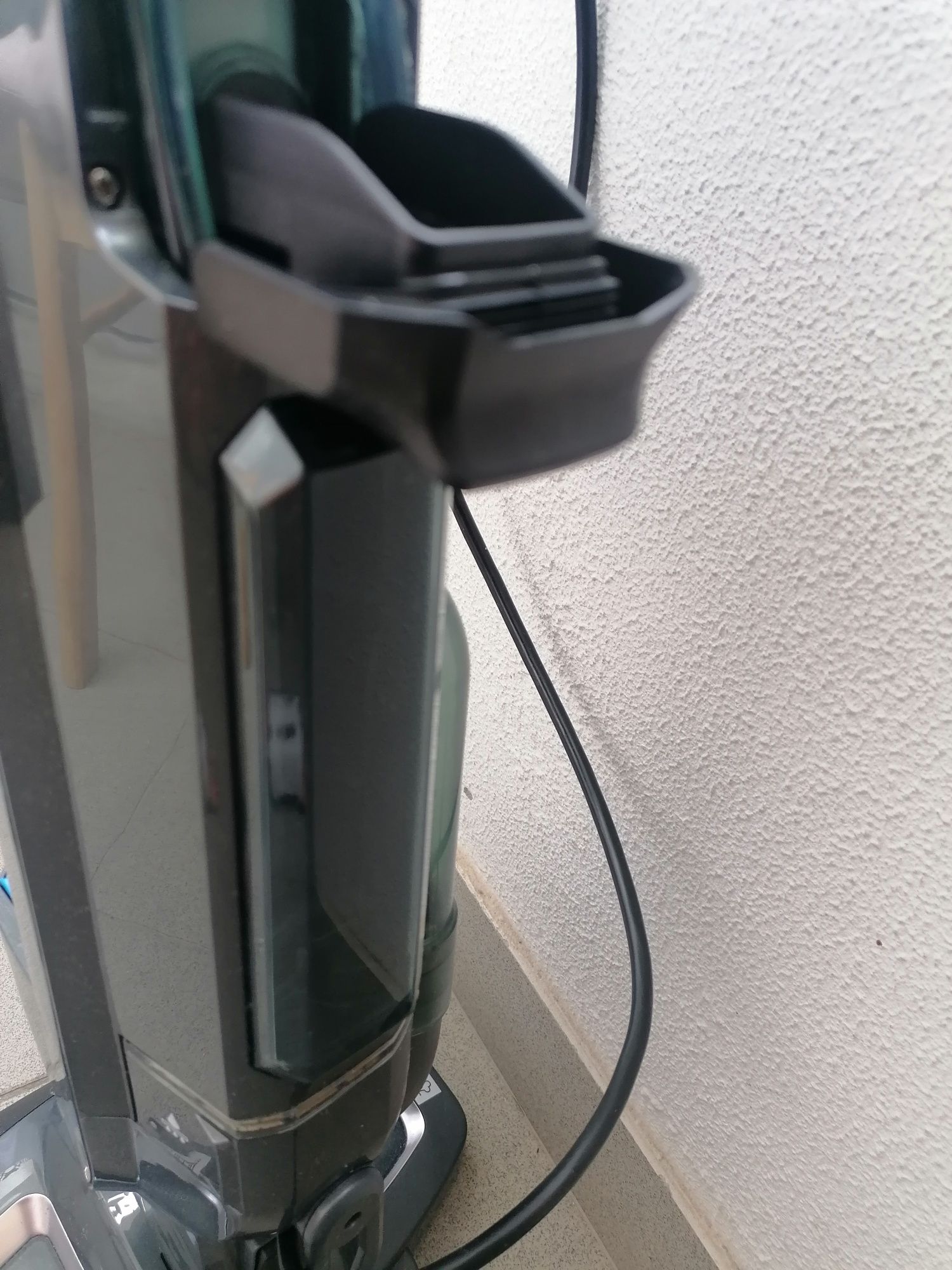 Aspirador vertical vac e steam.