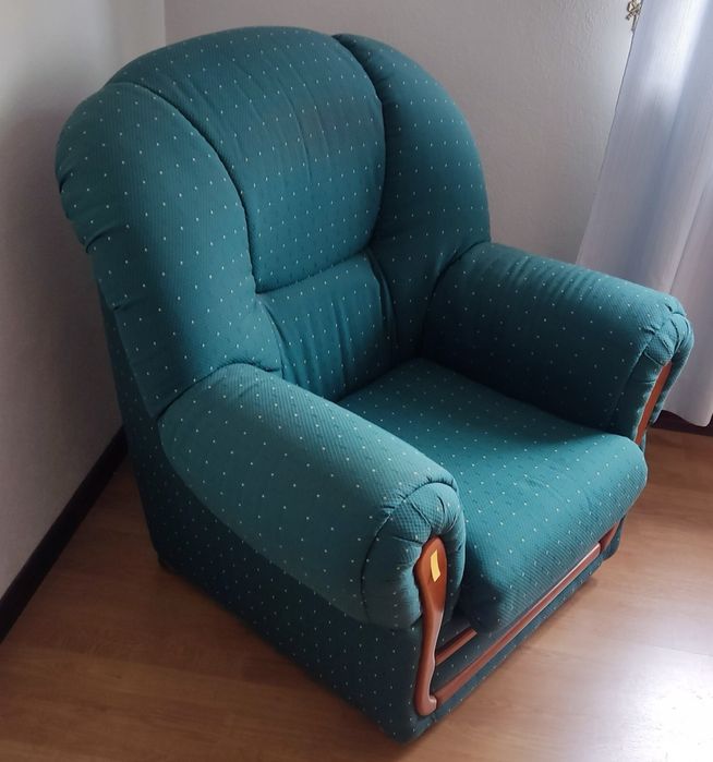 Sofa cama de 3 lugares E sofa de 1 lugar