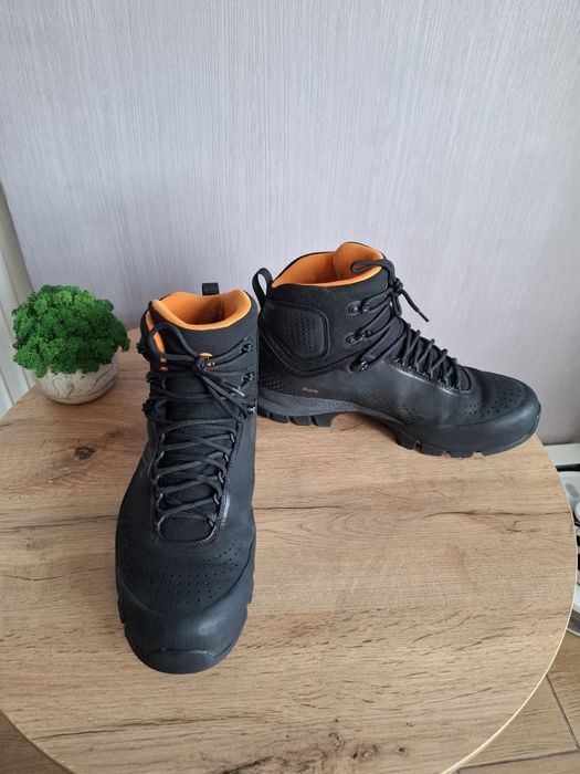 Трекинговые мужские черные ботинки  Tecnica 46 р