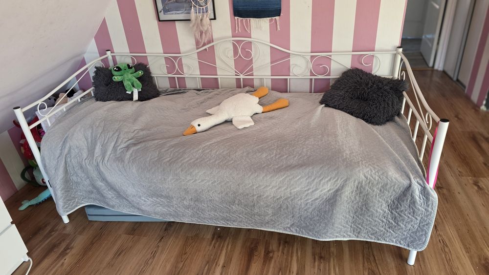 Łóżko młodzieżowe dla dziewczynki białe Lectus Prego 90x200 + materac