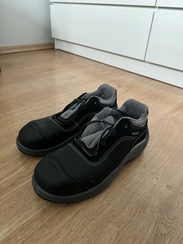 Półbuty buty  robocze Base Mozart B0118 S3 SRC czarne rozmiar 41