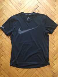 Бігова футболка Nike для бігу розмір М