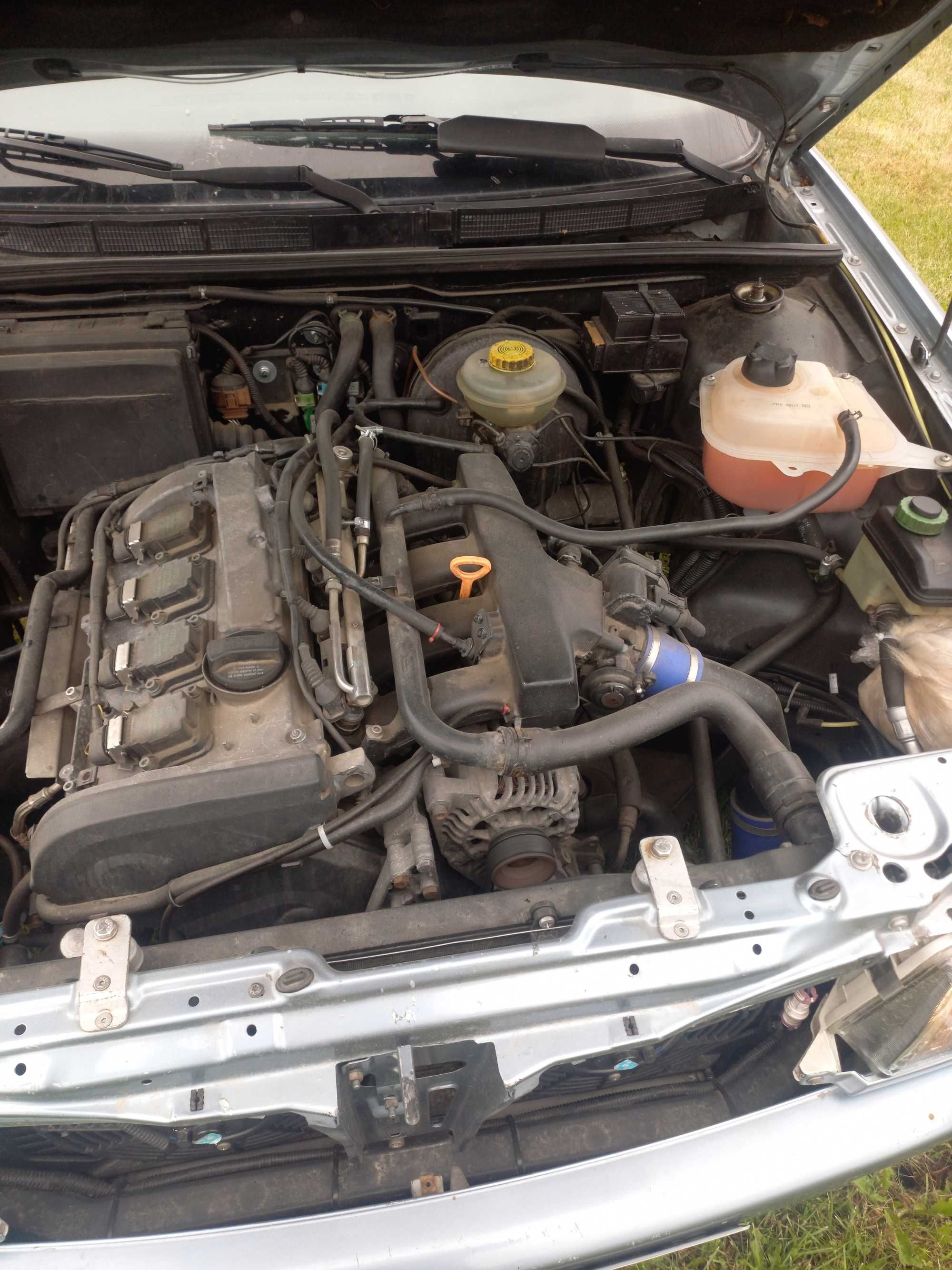 Audi b3 coupe 90 benzyna