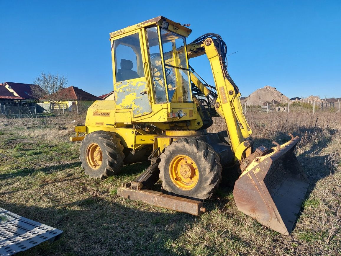 Koparko ładowarka Mecalac 11 CX zestaw łyżek