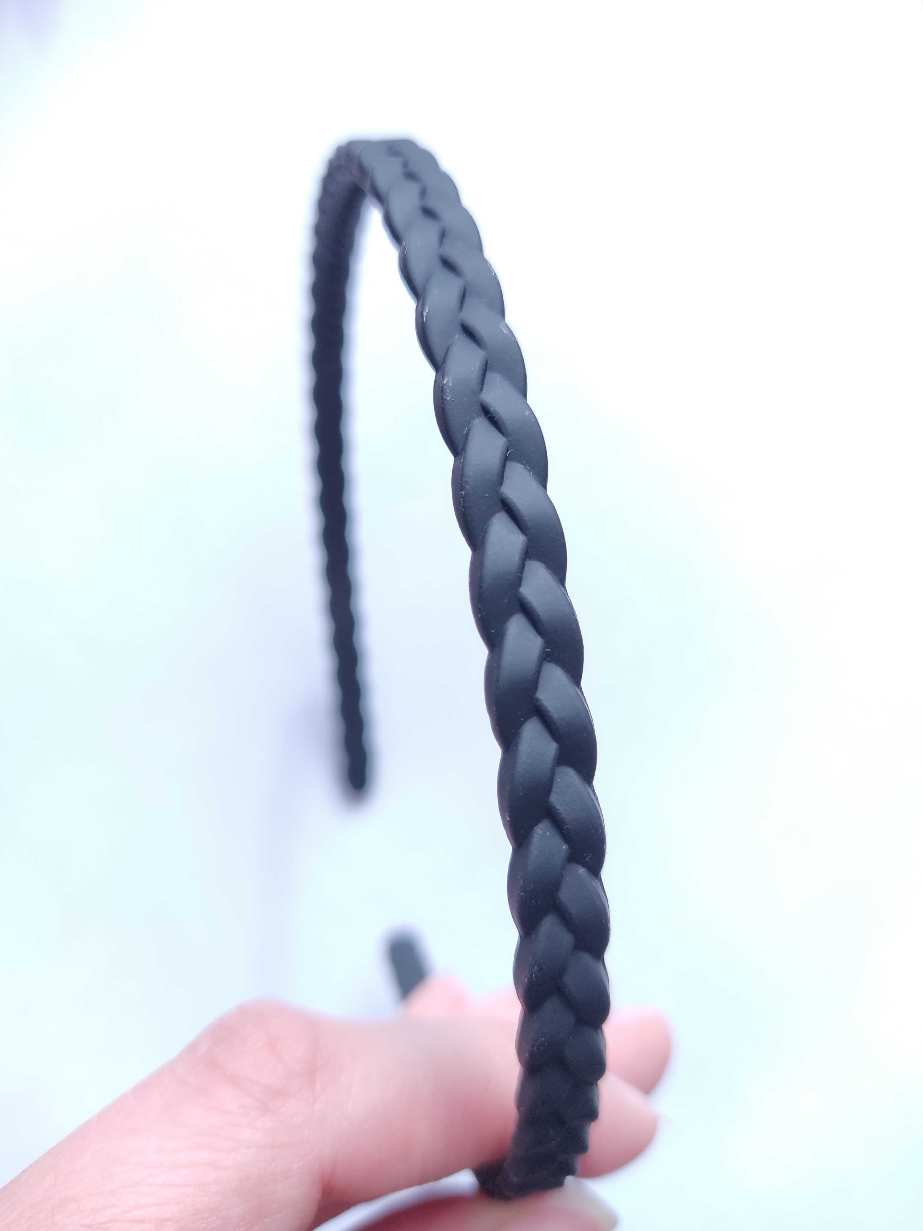 Обруч ободок із зубчиками плетіння коса матовий чорний