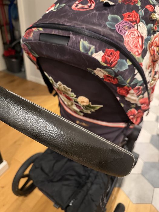 Cybex Priam Dark Spring Blossom 4.0 Platinum zestaw z niania Motorola