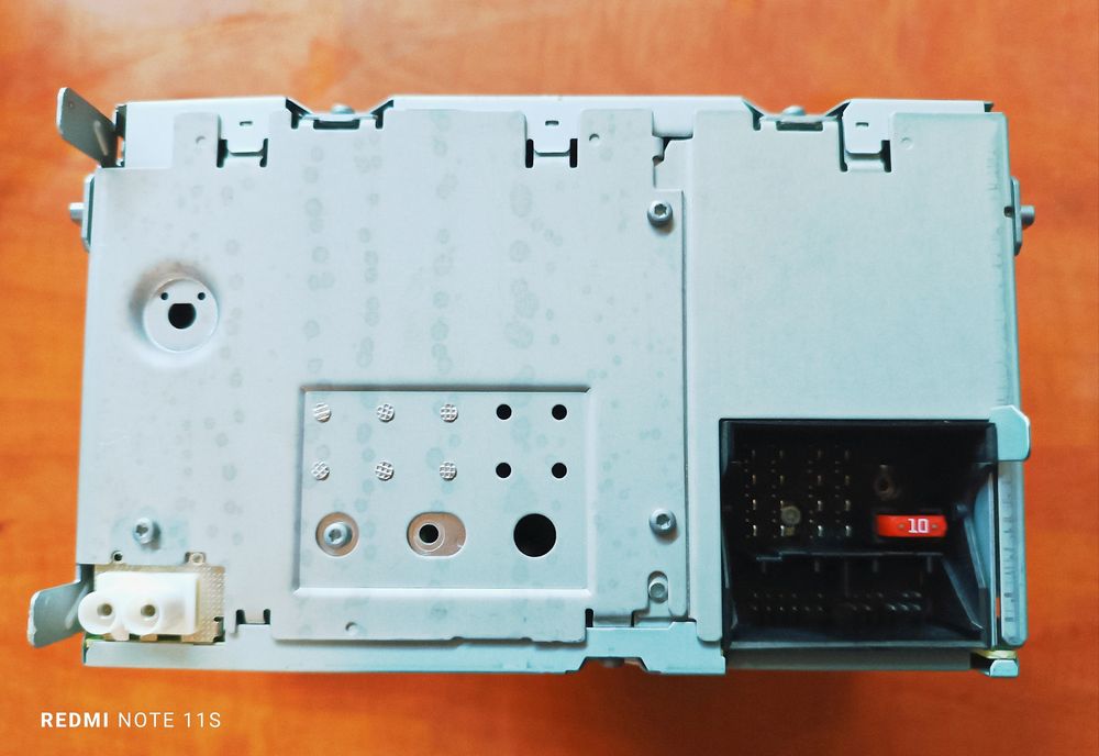 Автомагнитола SWING Skoda Auto знята з автомобіля Skoda Octavia 5