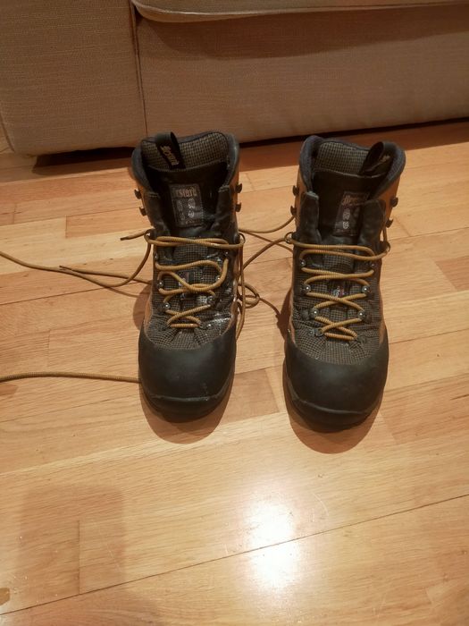 Botas alta montanha Bestard