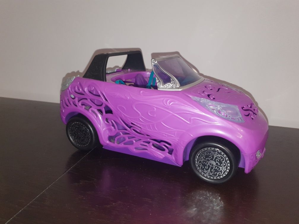Monster High oryginalny, Samochód Upioryż