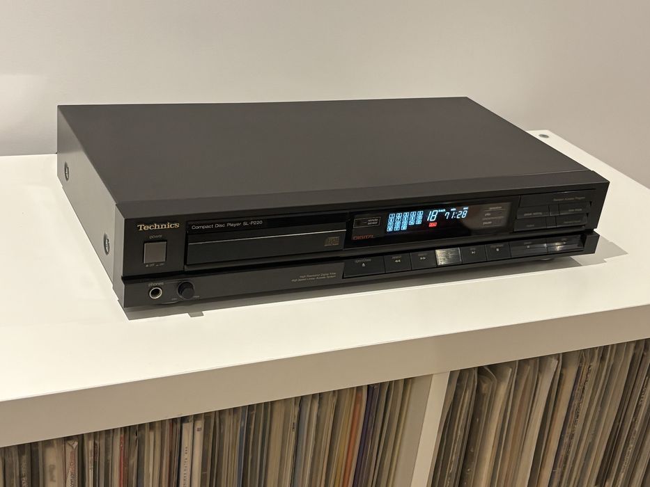Technics SL-P220 w kartonie