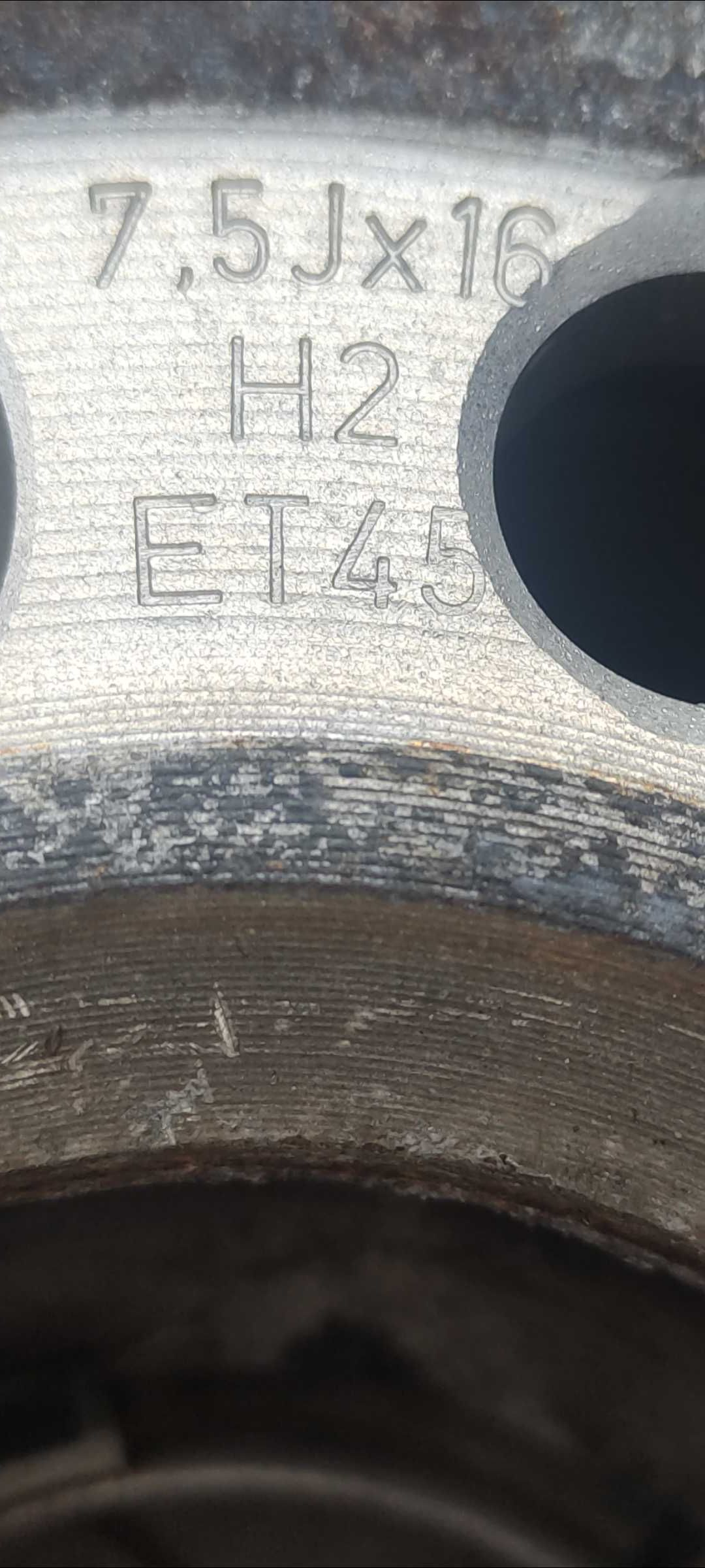 Felgi aluminiowe 16 Audi A3 A4 Q2 Q3 orginalne 5x112 et 45 7,5 J