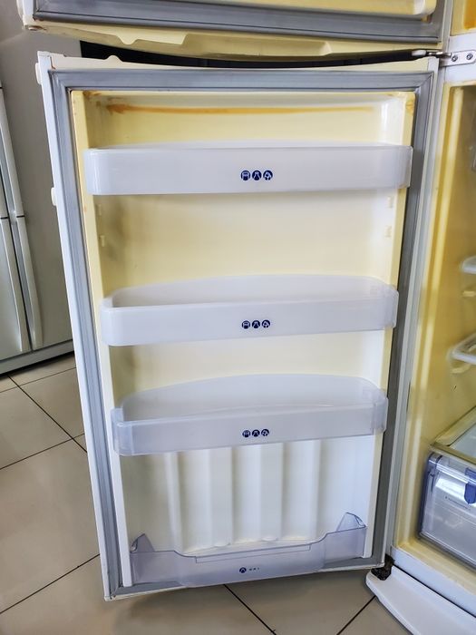 ВНИМАНИЕ! Холодильник Whirlpool ARC4138 NO FROST! Гарантия! Доставка!