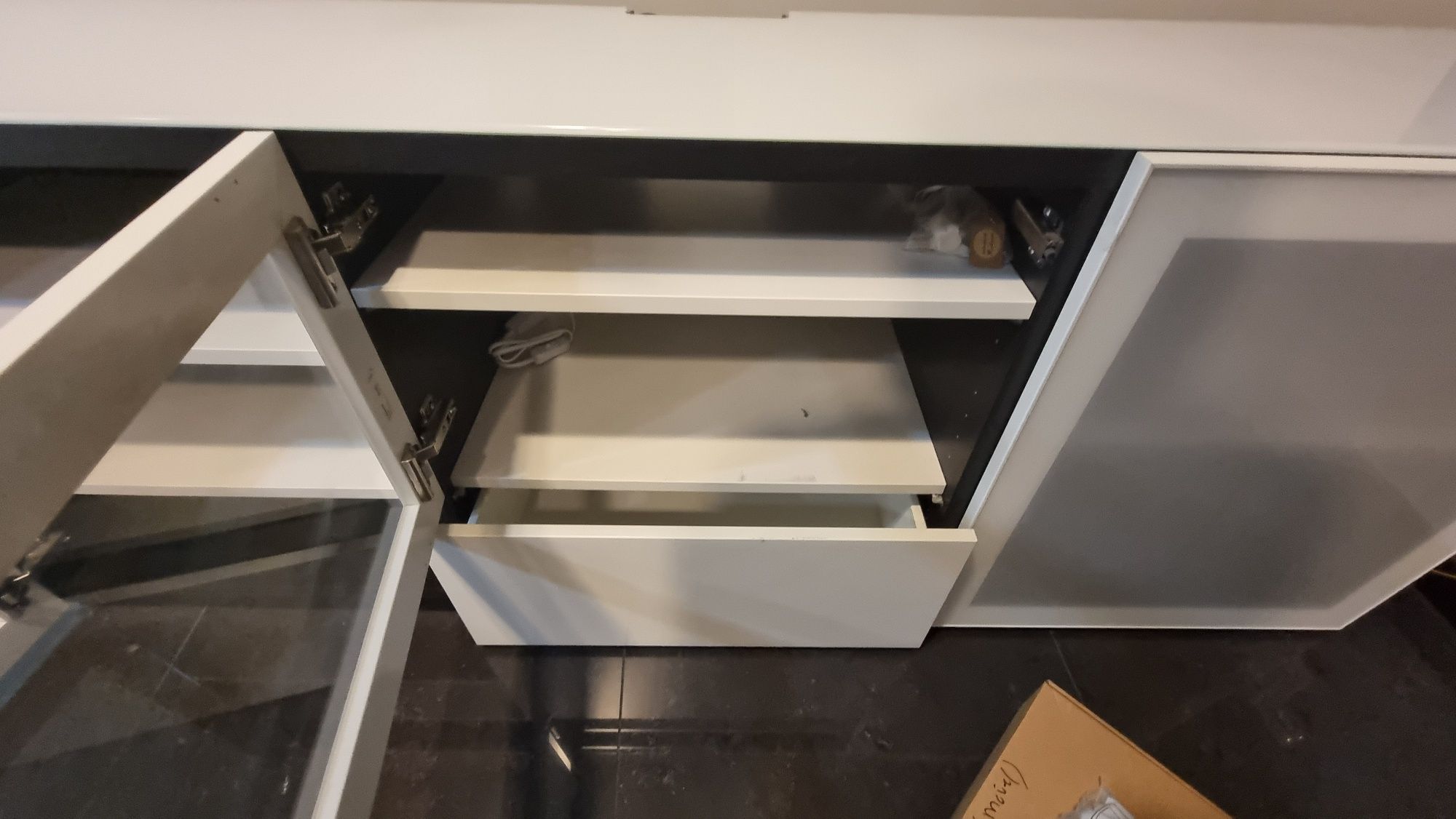 Movel TV 180 x 40 x 60 cm