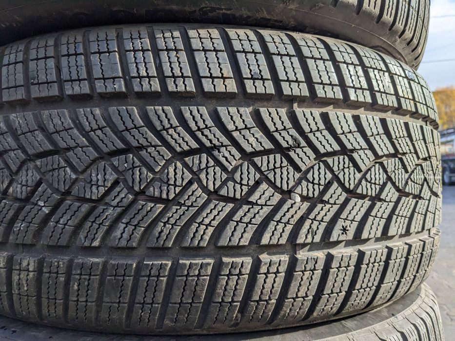 245/45r18 Goodyear 2021рік 7+ мм