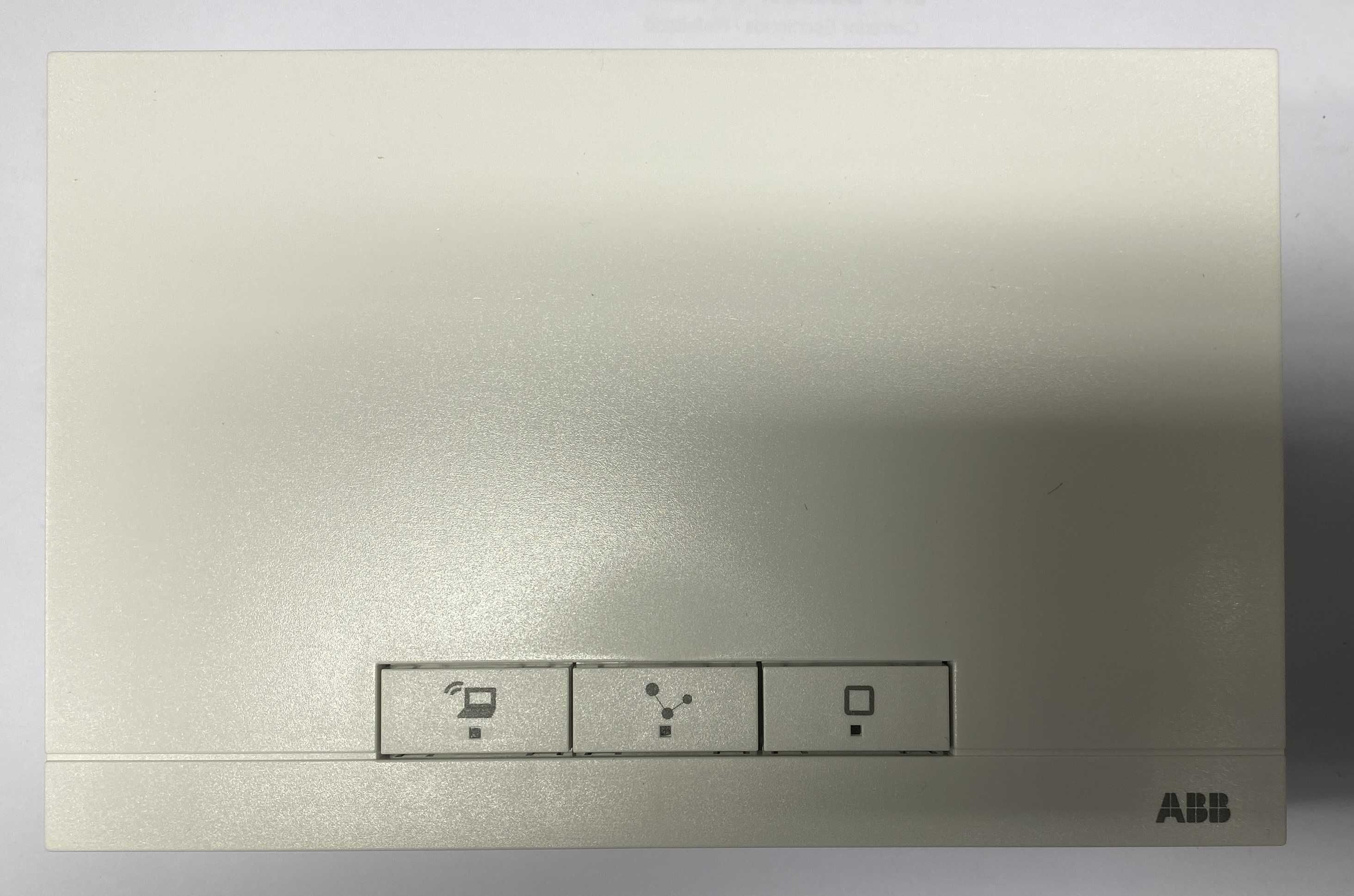 ABB  free"a"home   SAP-S-2 WL-SysAP