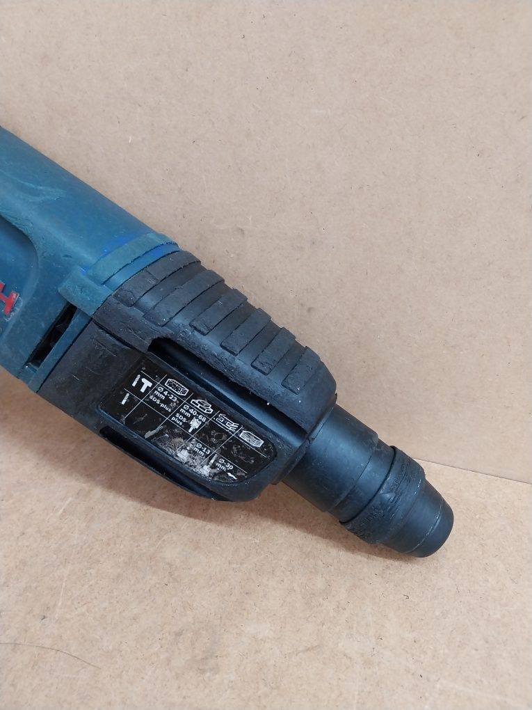 Bosch GBH 2-23 RE Młotowiertarka Udarowa 650W SDS Plus