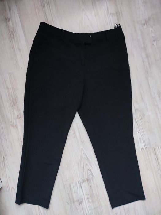 Spodnie damskie 3/4 materiałowe,wysoki stan rozm ,XXL/16