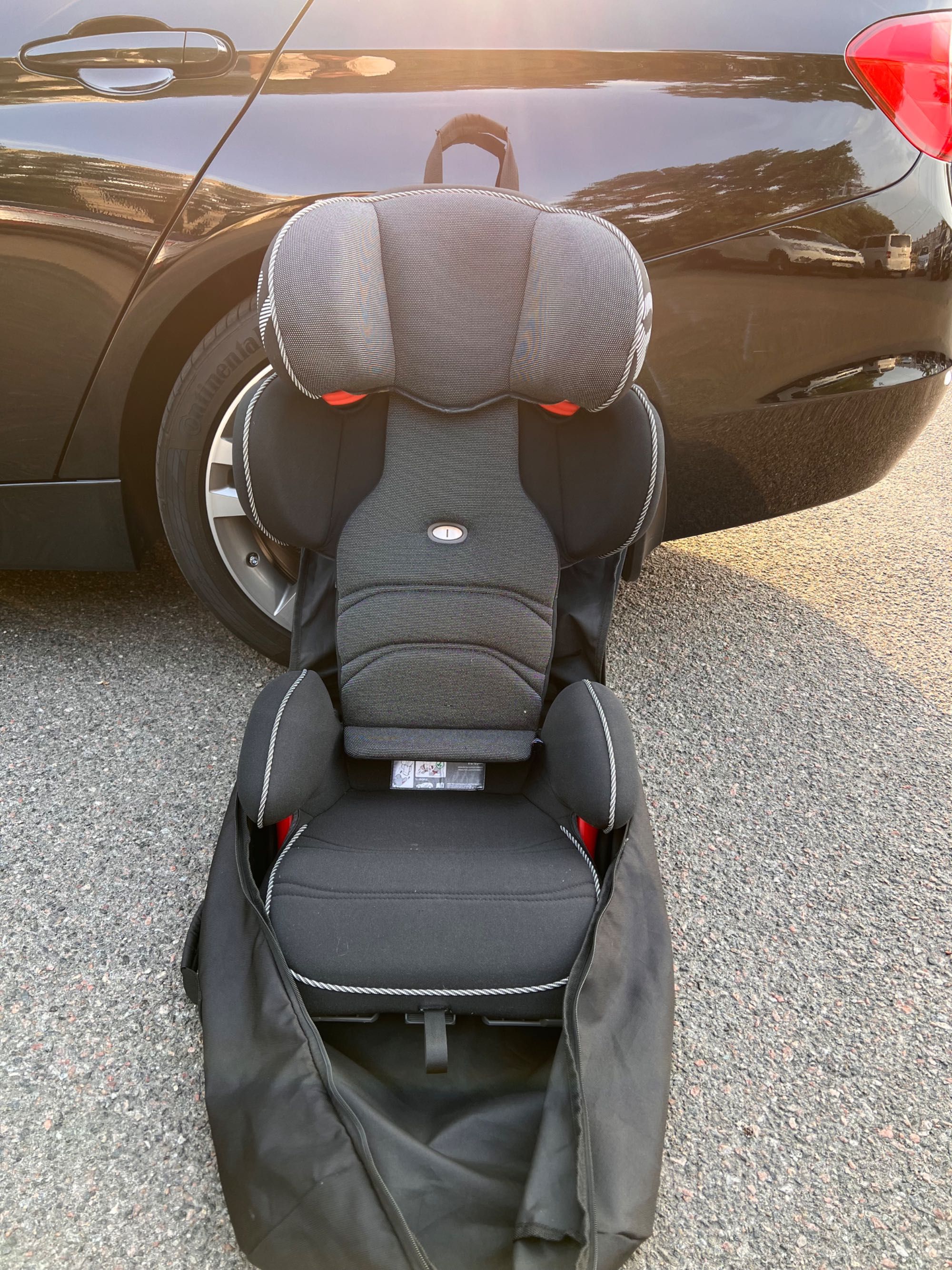 Автокрісло BMW Junior Seat (оригінал)