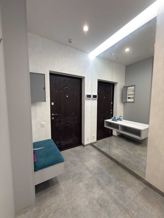 Сдам 2-комнатную квартиру с видом на море ЖК Лимнос!