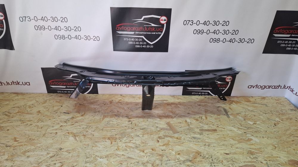 Панель передня телевізор Dacia Logan логан