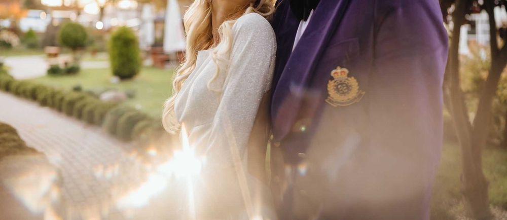 Suknia ślubna/wieczorowa. Rozm S/M, wycięte plecy