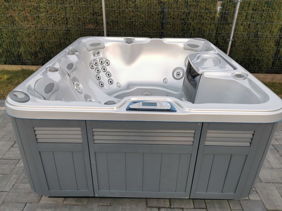 Jacuzzi Balia wodna elektryczne Sundance Marin Cameo Optima USA SERWIS