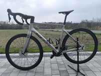 Rower szosowy Scott addict 30 endurance Rozmiar 56 L 2022r.