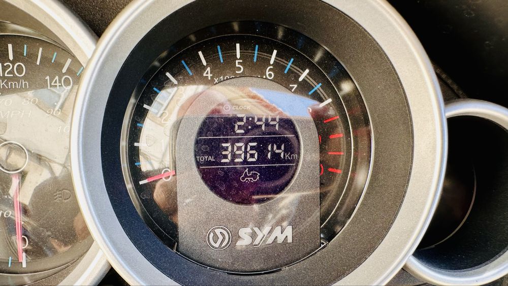 Scooter SYM GTS300i