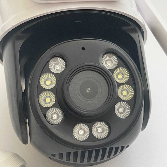 Камера відеоспостереження 8 Мп з двома об'єктивами WIFI CAMERA  ICSee