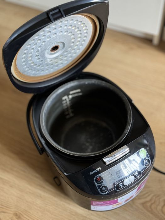 Мультиварка PHILIPS HD3137