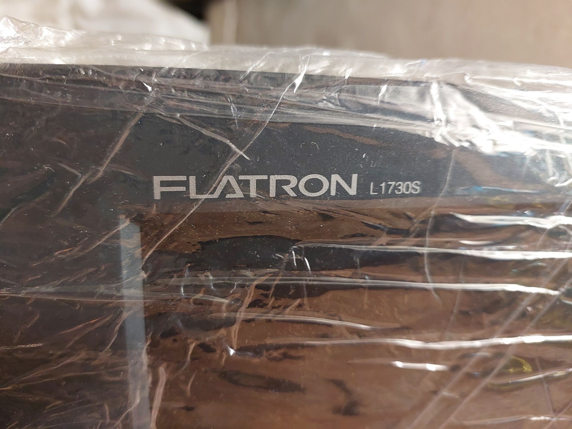 Монітор LG Flatron 17" як новий, в гарному стані