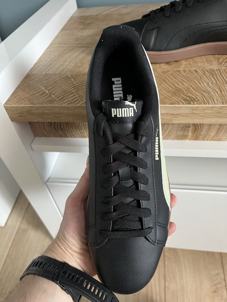 Nowe buty Puma 42,5 Baseline