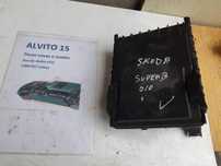 caixa de fusíveis Skoda Superb 2010