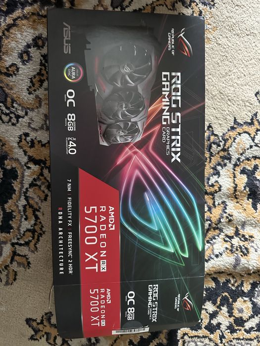 Відеокарта Asus rog strix Amd RX5700xt 8g gaming oc