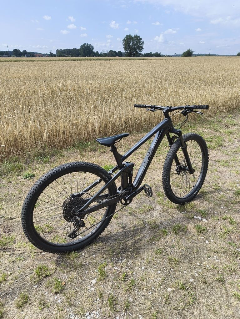 trek top fuel 5 rocznik 2024