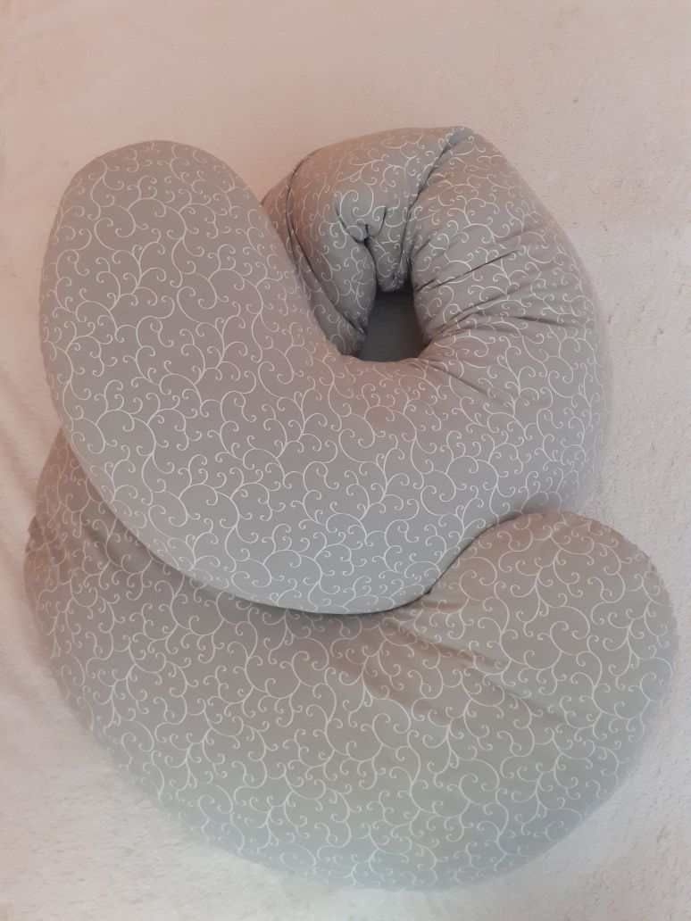 Kojec Motherhood poduszka w kształcie litery C