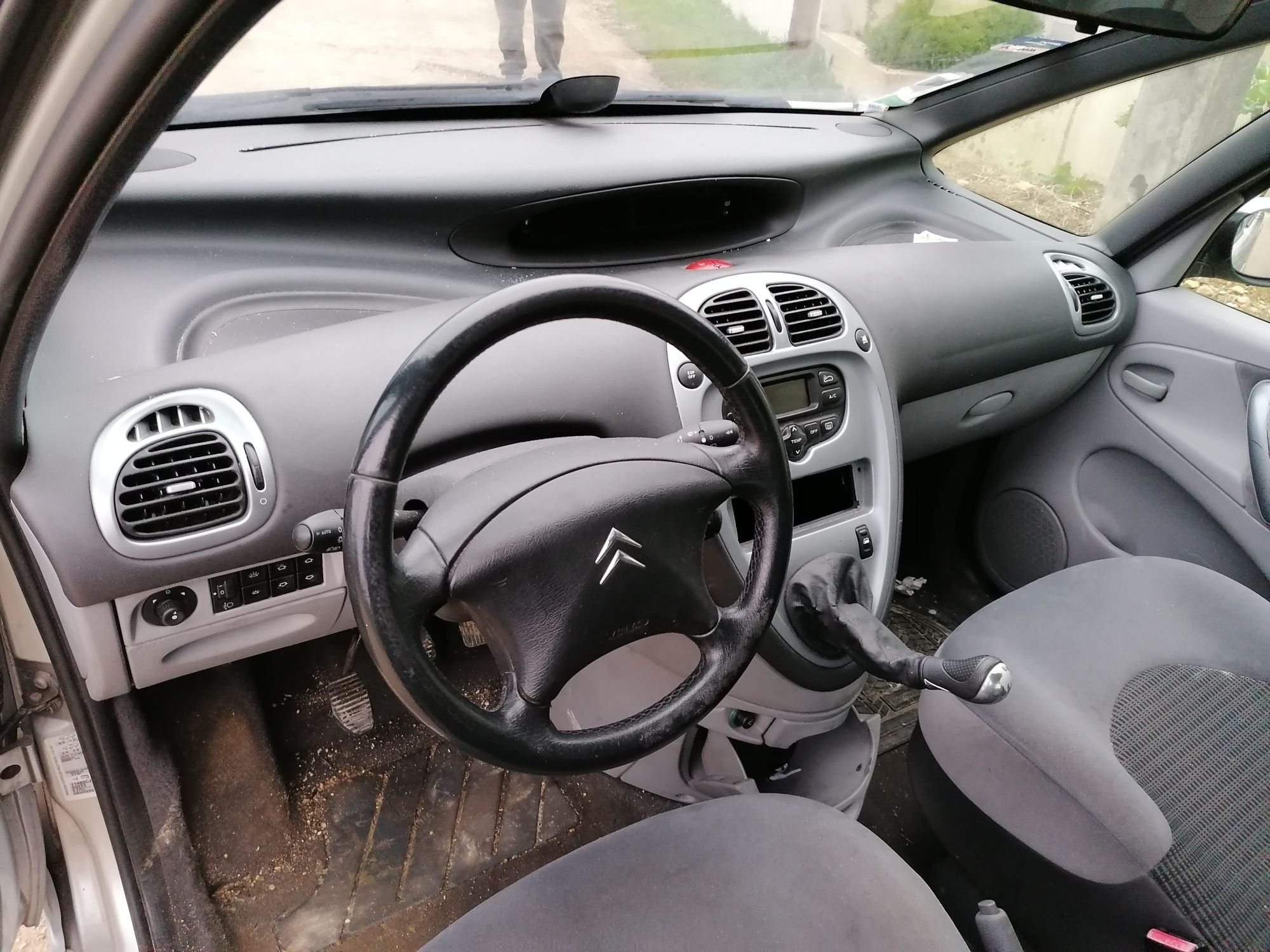 Citroën xsara Picasso 1.6 hdi só peças