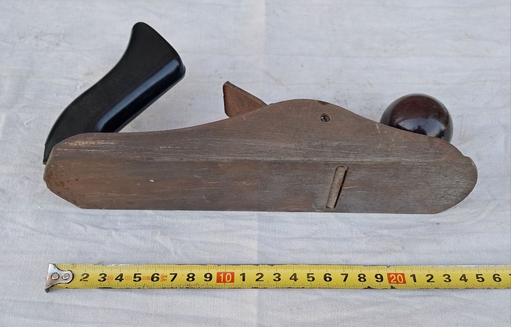 Рубанок ручной металлический