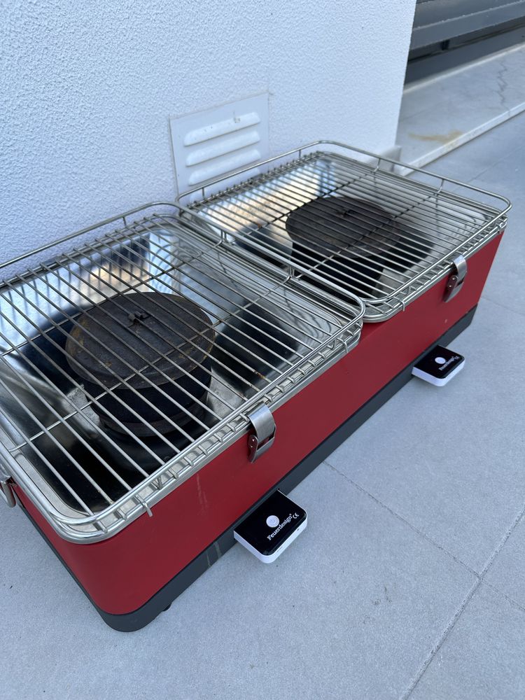 Grelhador de carvão sem fumo