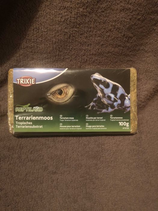 Nowe terrarium plus wyposażenie