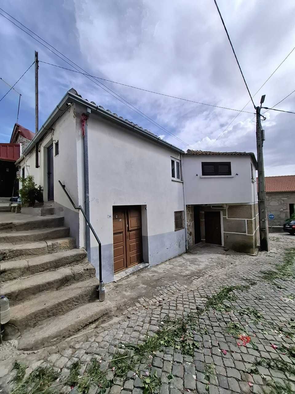 Alogo casa povoa penela penedono