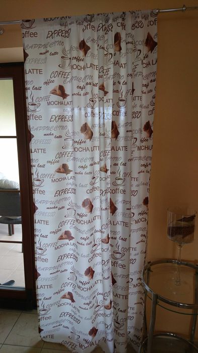 panele, roletki 3 szt, zasłona do kuchni