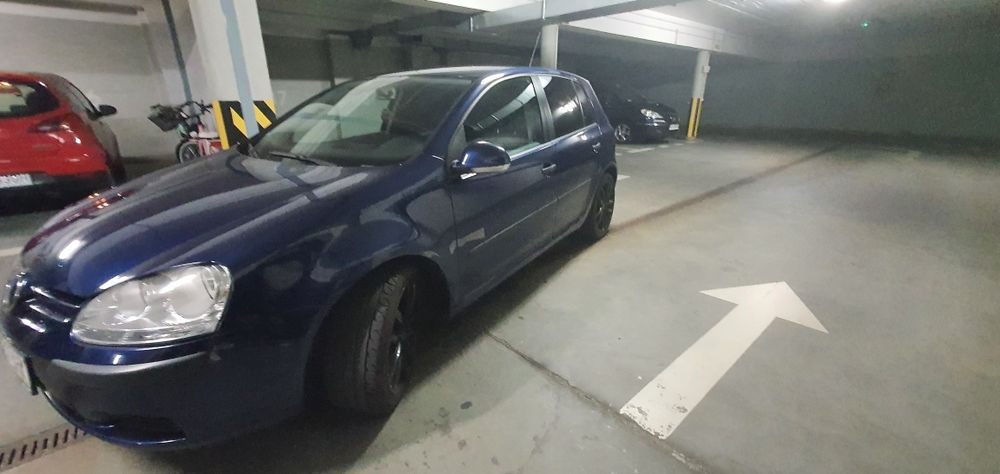 Volkswagen Golf 5 1.6 mpi