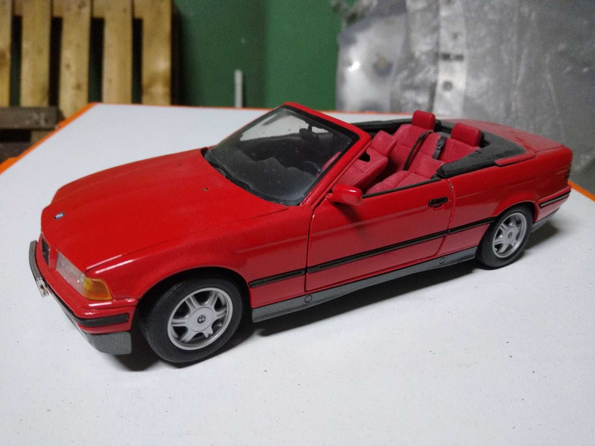 model BMW 325 cabrio 1993 - Maisto 1/18